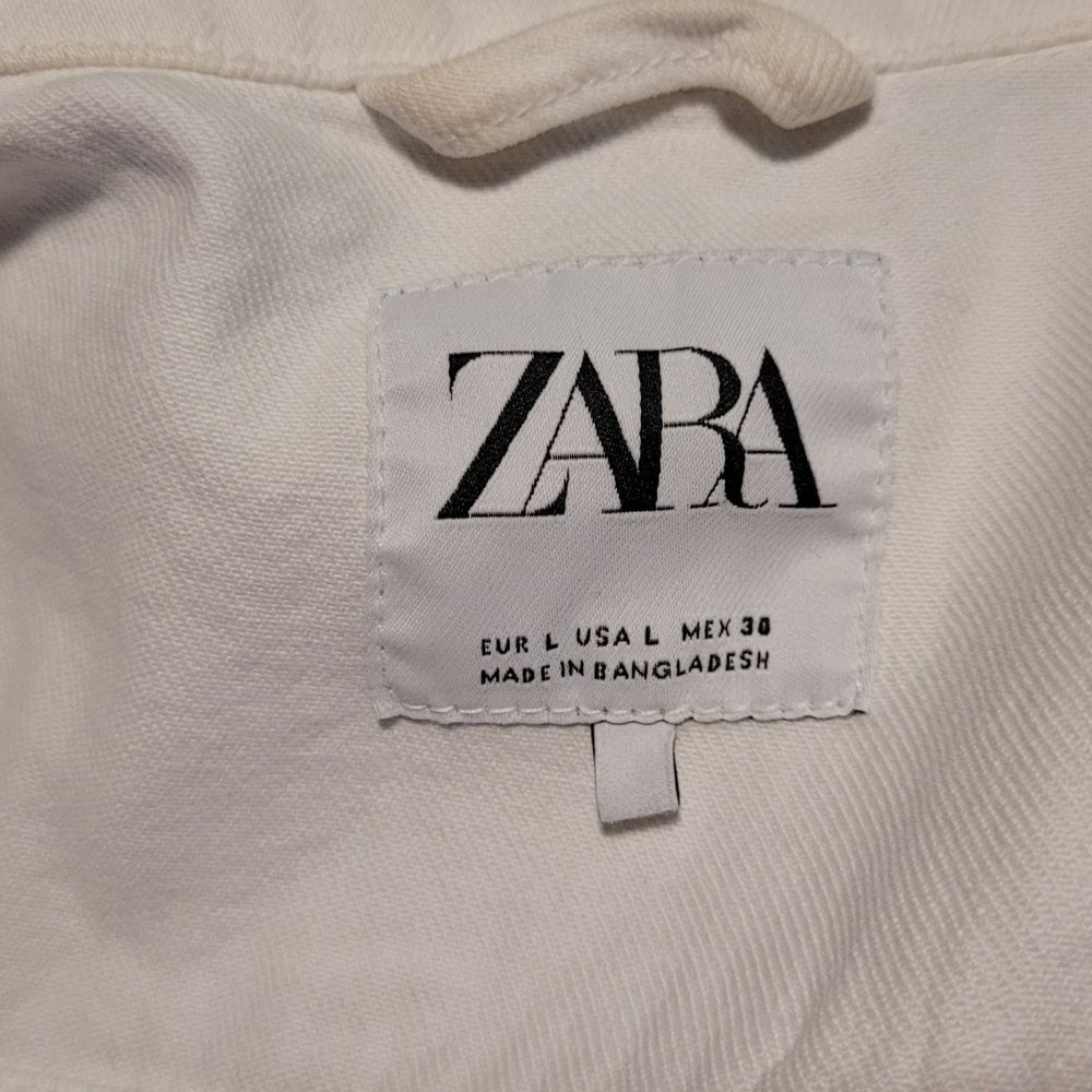 Zara Women's White Large Pocket Cropped Denim Jacket - Picture 5 of 10